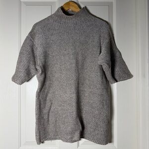 Celtic & Co Mock Neck Knit Short Sleeve Shirt Top Medium Neutral Minimalist